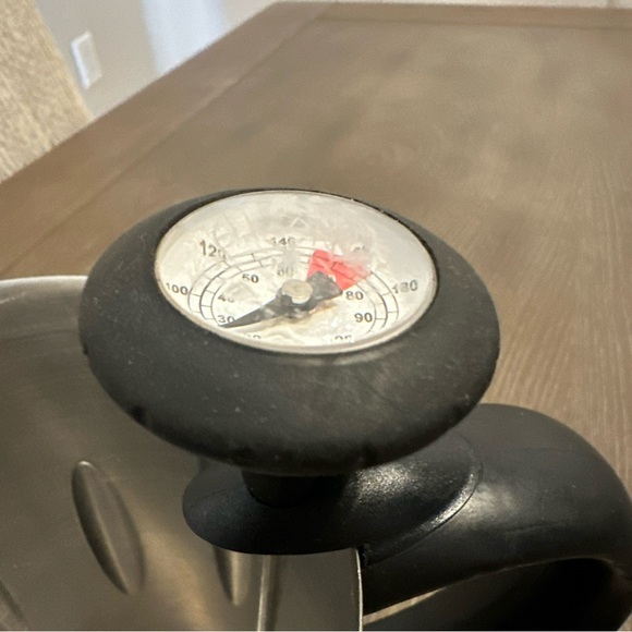 Starbucks Coffee Milk Frothing 16oz Steel Creamer‎ Steam Pitcher Cup Temp Gauge - Picture 3 of 6